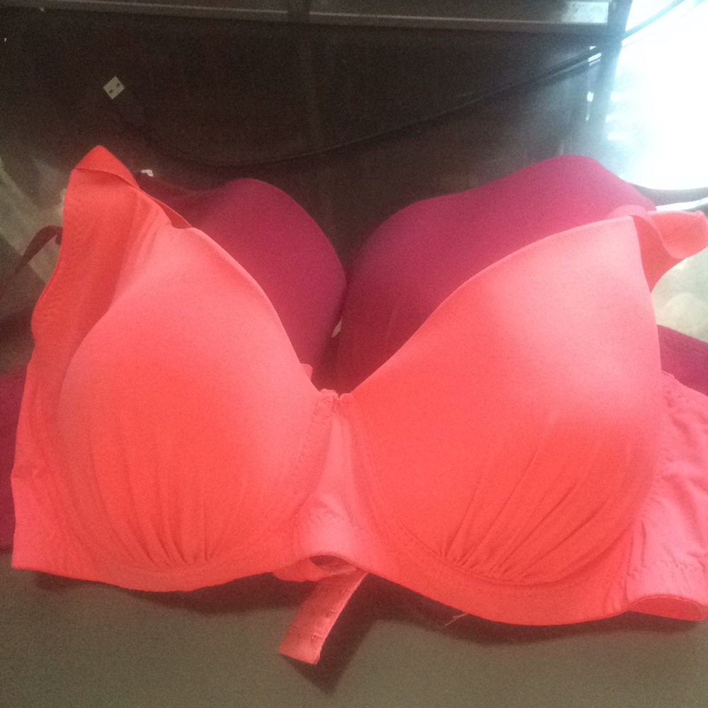 Set of 2 Ruched cup bras